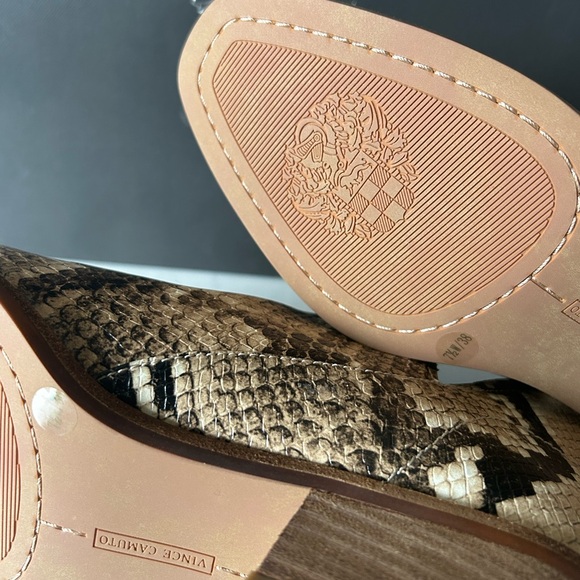 Vince Camuto Brown Ankle Boots with Western Influence - Picture 3 of 6